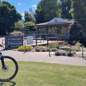 Visitor Centre - Restaurant in the background.