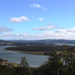 Tamar River looking north