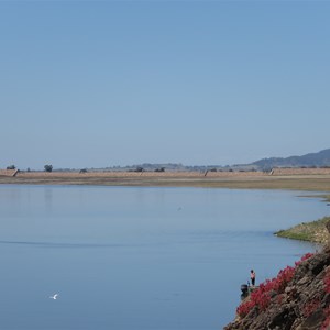 Auxilliary spillway SE shore