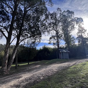Collins Rd Rest Area