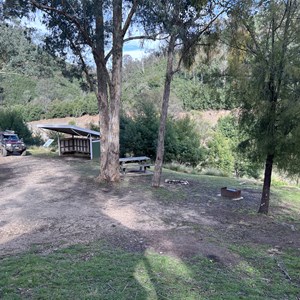 Collins Rd Rest Area