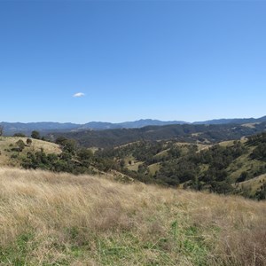 Western horizon from Hunter Rd