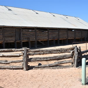 Mungo Woolshed 