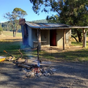 Dogmans Hut