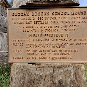 Plaque