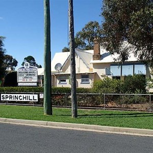 Spring Hill Public School.