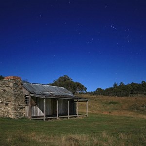 Brayshaw's Hut, by night