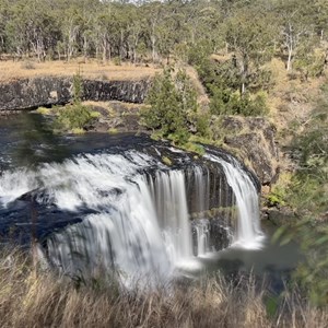 Millstream Falls