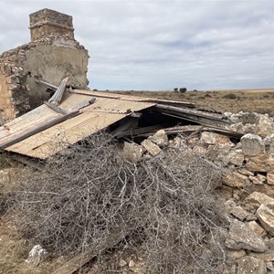 Pokerby Hut (approx)