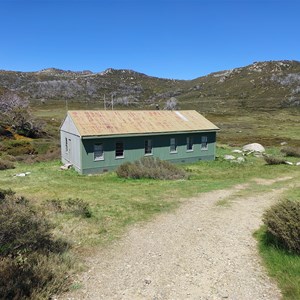 Schlink Hilton Hut