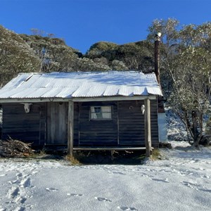 Youngs Top Hut (1940s)