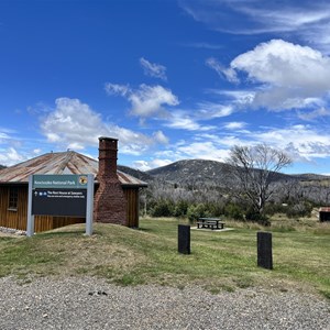 Ruin: Sawyers (Rest House) Hut (-2020 to be rebuilt)