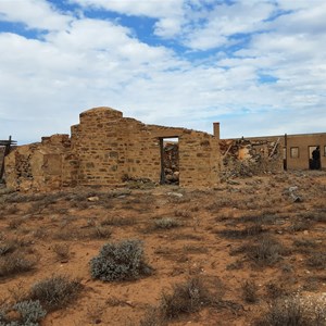 Ruin: Warrakimbo Hut