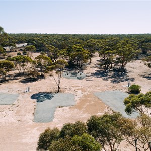 Yalata Caravan Park