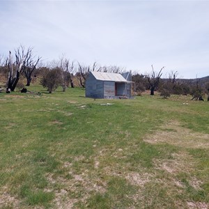 Happys Hut