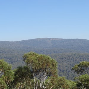 Summertime view from near Eucumbene Dam