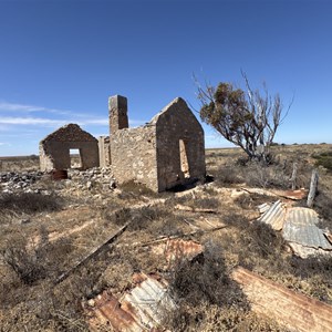 Ruin: McKenzie Ruins