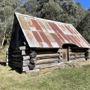 Dibbin Hut Camping Area