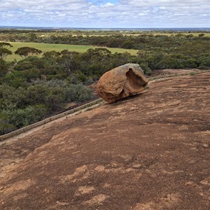 Beringbooding Rock Campsite