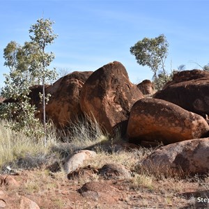 The Pebbles (Kunjarra)