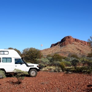 Nice bush camping near Mt Leisler