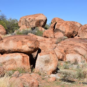 Devils Marbles 