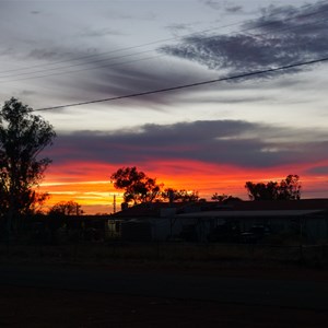 Ampilatwatja sunset