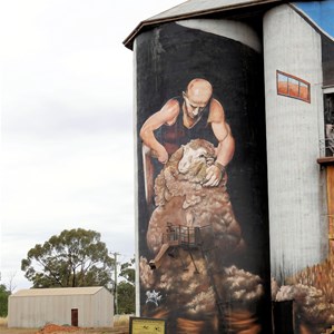 Weethalle Silo Art