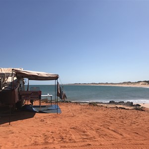 Manari Point