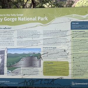 Tully Falls Lookout