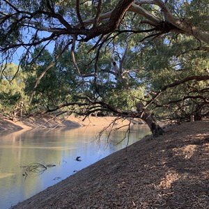 Beds On The Barwon
