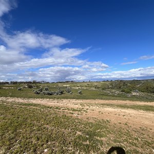 Broken Cliffs / Dead man’s flat