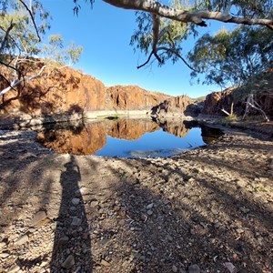 Rock Pool & Petroglyphs