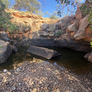 Onegunyah Rockhole