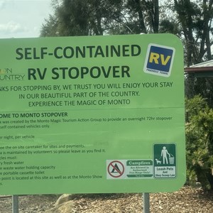 Monto Self Contained Stopover