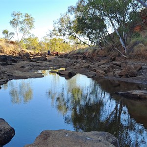 Shiddi Pool