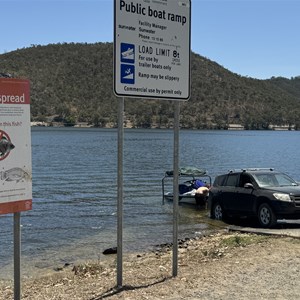 Eungella Dam, Eungella Dam Road