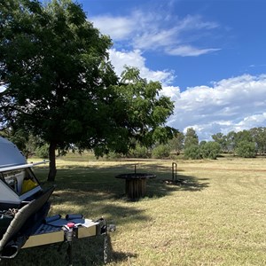 Shanty on Namoi Camping