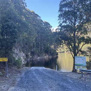 Cethana Dam Boat Ramp