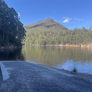 Cethana Dam Boat Ramp