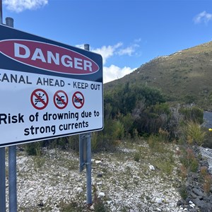 Lake Pedder - McPartlan Pass Boat Ramp