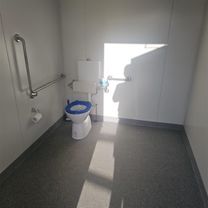 Bulyee Community Hall Free Camp