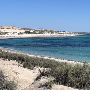 Elles Beach Camp