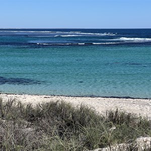 Elles Beach Camp