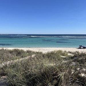 Elles Beach Camp