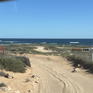 Elles Beach Camp