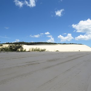 A squeeze between dunes and sea even at low tide