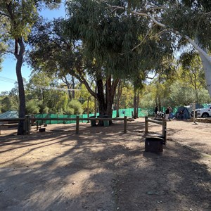 Lake Leschenaulta Camp Ground