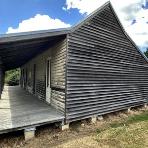 Woolingubrah Inn