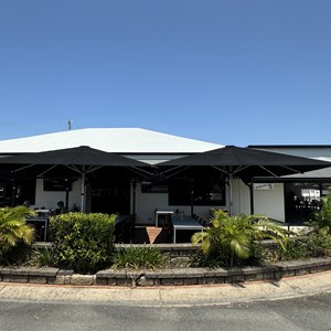 Lucinda Hotel